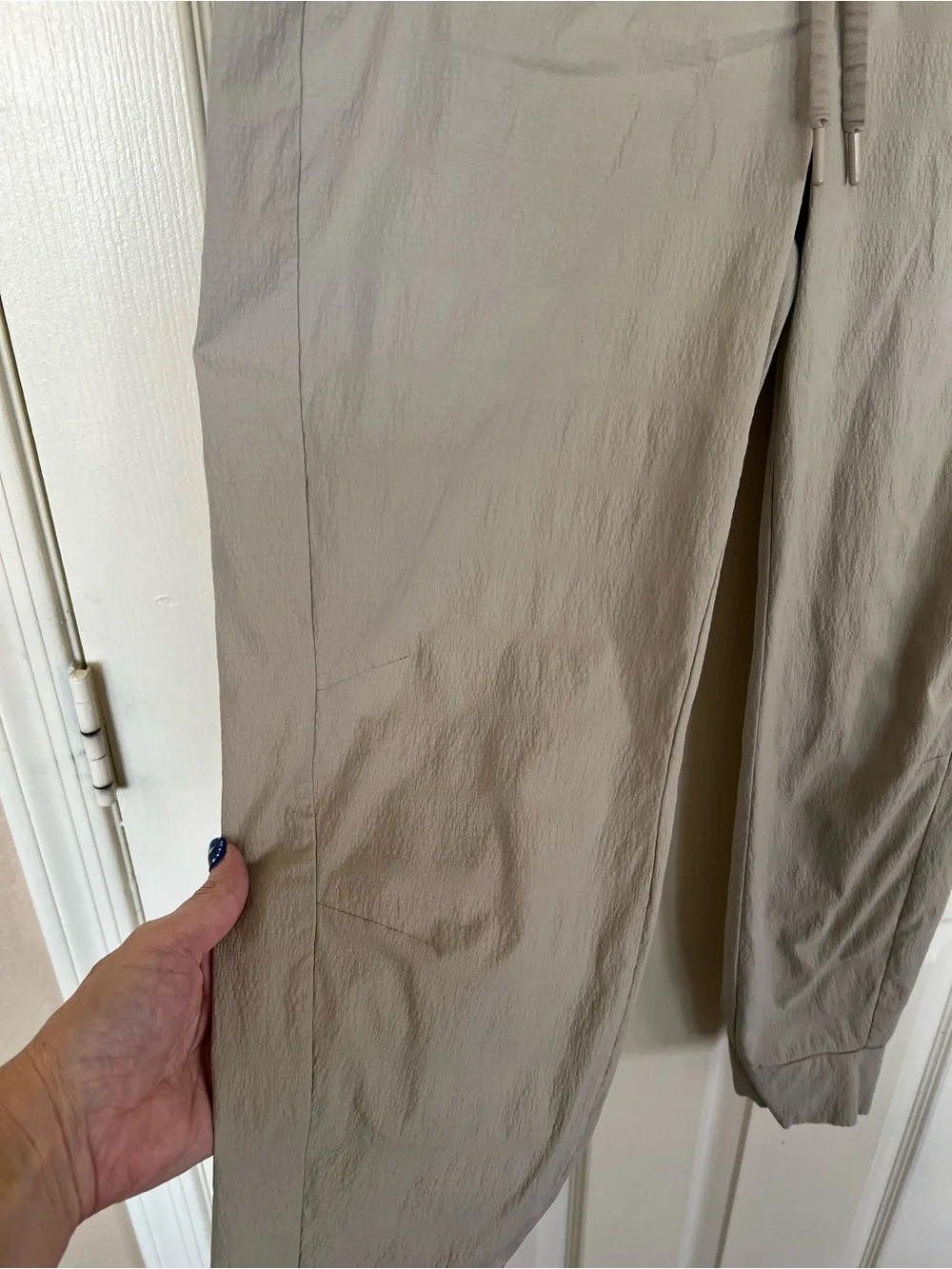Athleta Trekkie North Jogger Pants Size 12 Taupe Zip Pockets